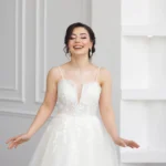 Göğüs Detaylı Helen Gelinlik