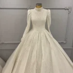 Bel Detaylı Prenses Model Tesettür Gelinlik