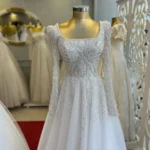 Uzun Kollu Taşlı Helen Gelinlik